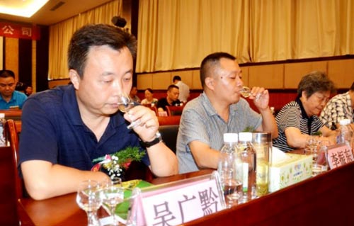 ǭ�|��ᄳ��F���׷N��\